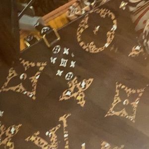 Meet your Posher, Jermey